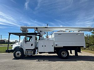 2013 Freightliner M2 - Bucket Truck 2013 Freightliner M2 - Bucket Truck