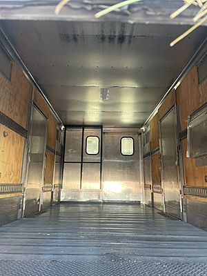 2017 Freightliner MT55