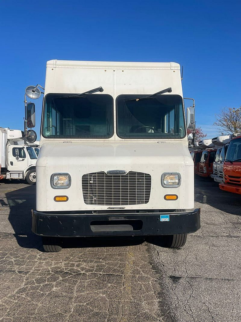 2017 Freightliner MT55