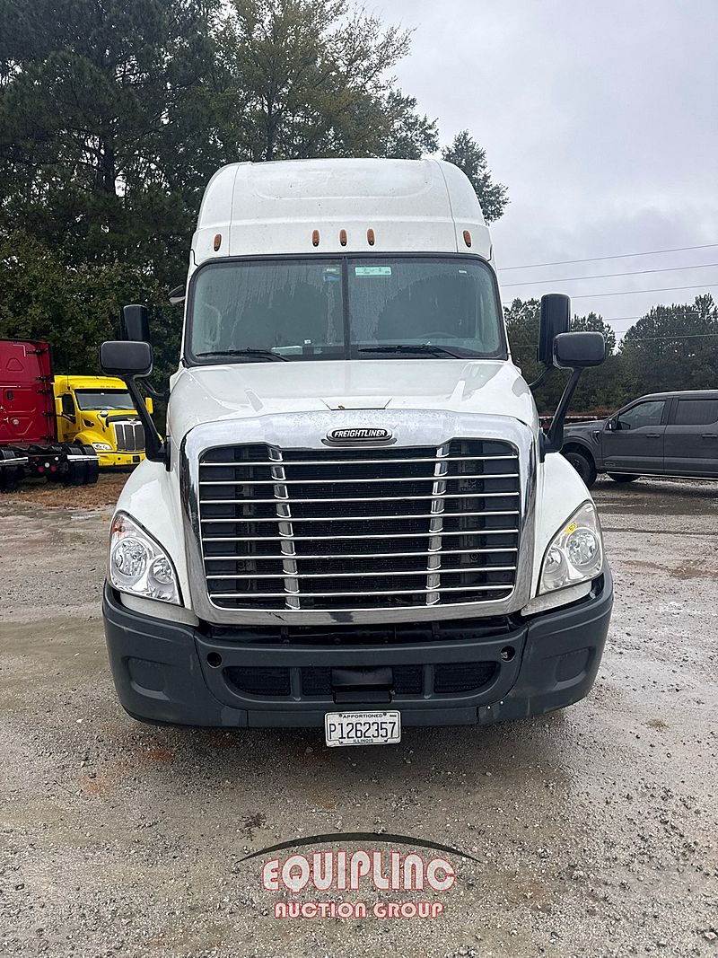 2017 Freightliner CASCADIA