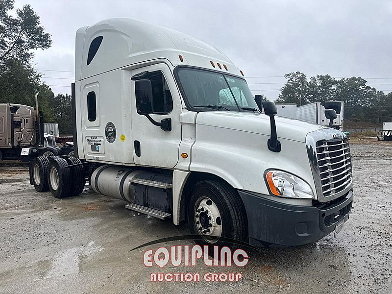 2017 Freightliner CASCADIA