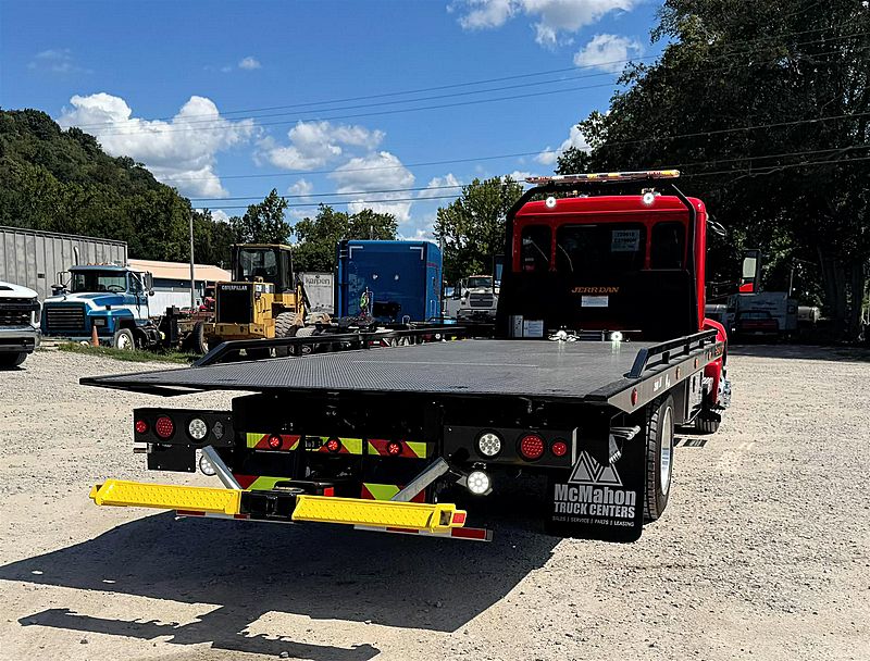 2025 Peterbilt 536