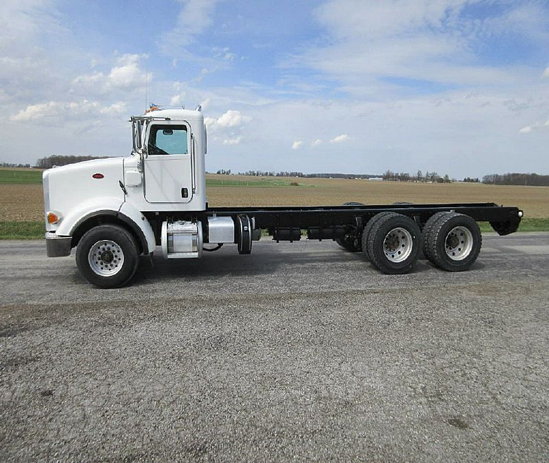 2012 Peterbilt 365