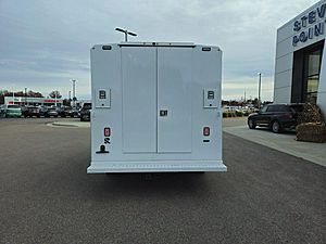 2025 Ford E350