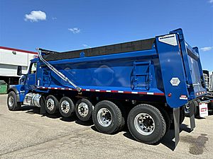 2027 Peterbilt 567 - Dump Truck