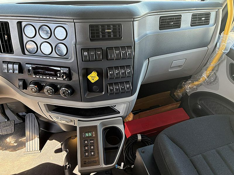2026 Peterbilt 567