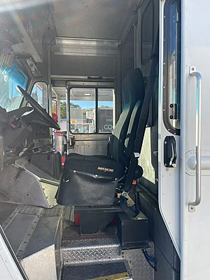 2017 Freightliner MT55
