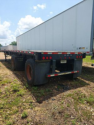 2007 Transcraft - Flatbed Trailer