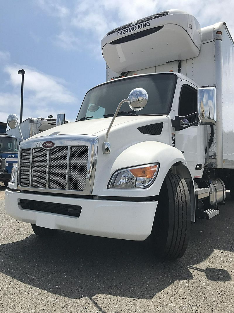 Peterbilt Box Trucks For Sale in Texas (New & Used)