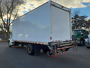 2019 Freightliner M2 106