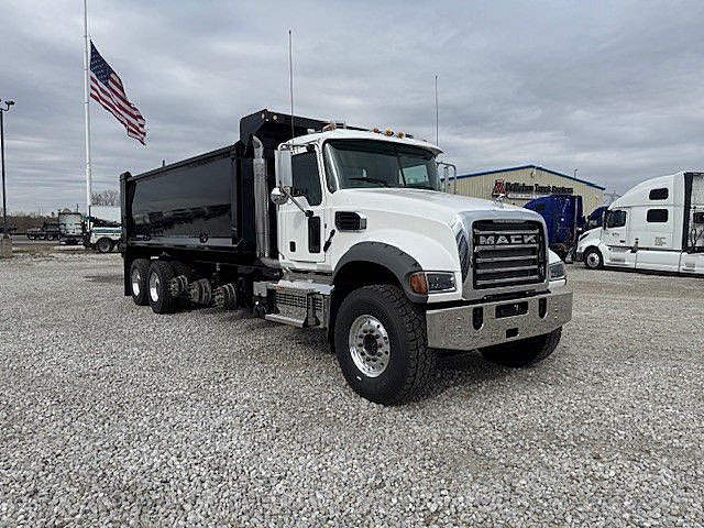 2026 Mack GR64F