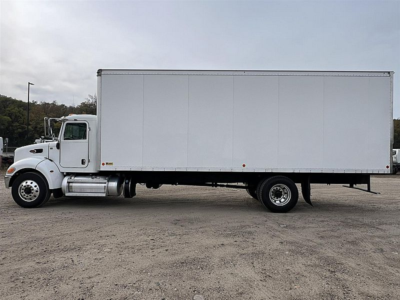 2023 Peterbilt 337 For Sale | 26' | Non CDL | #33N825138