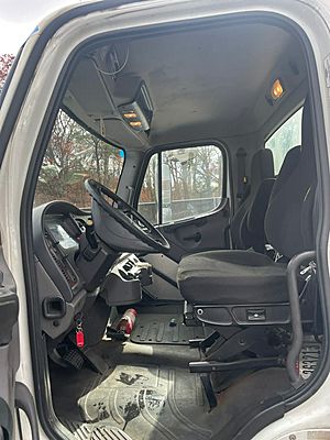 2016 Freightliner M2 106