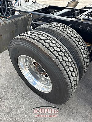 2017 Peterbilt 579