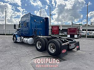 2017 Peterbilt 579