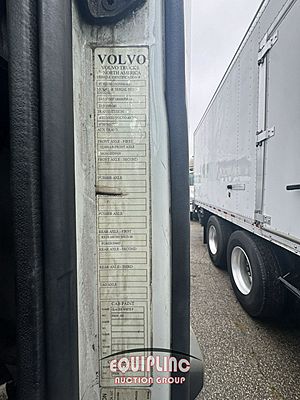 2016 Volvo VNM