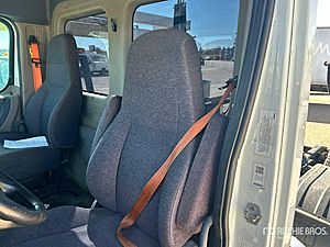 2017 Freightliner Cascadia 125