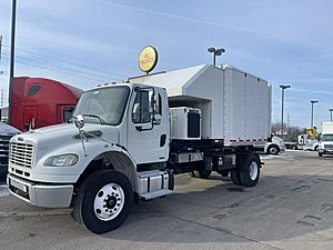 2011 Freightliner M2 - Box Truck
