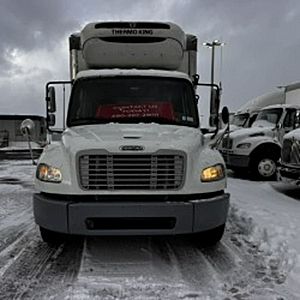 2019 Freightliner M2 106