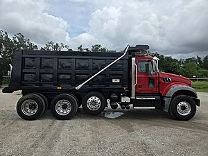 2019 Mack Granite GR84F - Dump Truck
