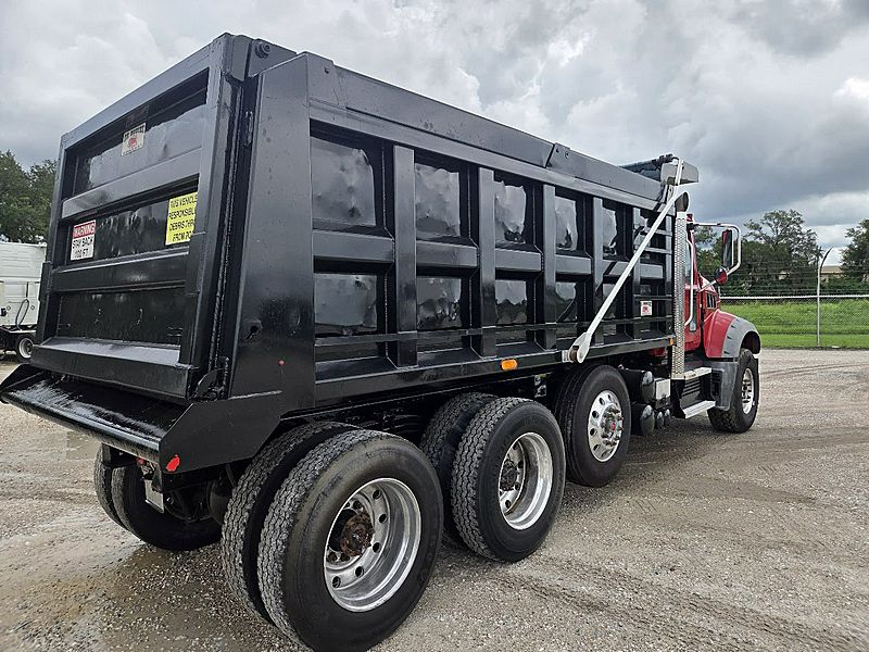 2019 Mack GR84F