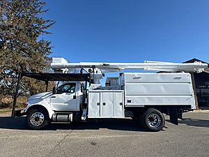 2012 Ford F-750 - Bucket Truck
