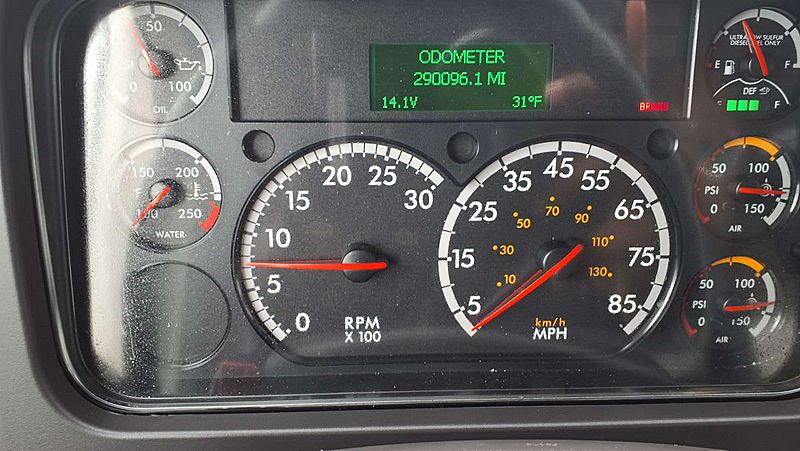 2019 Freightliner M2 106
