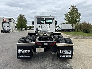 2022 Freightliner Cascadia 116