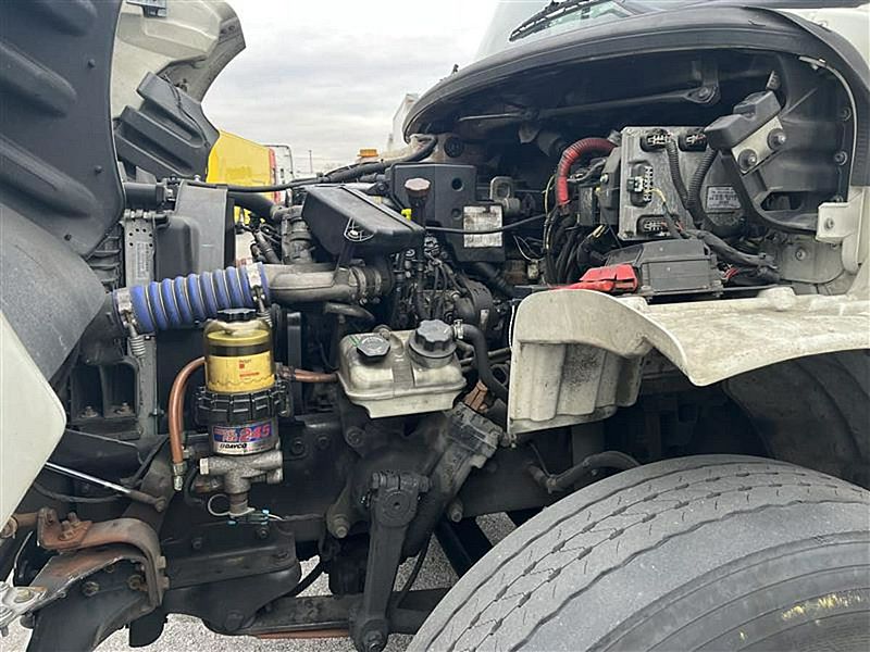 2020 Freightliner M2 106