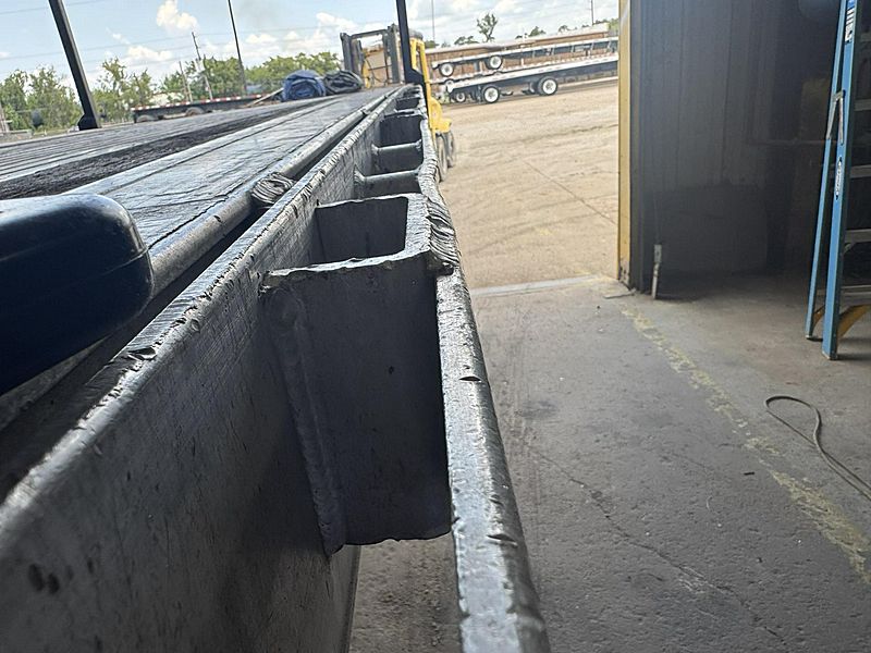 2015 Benson Flatbed
