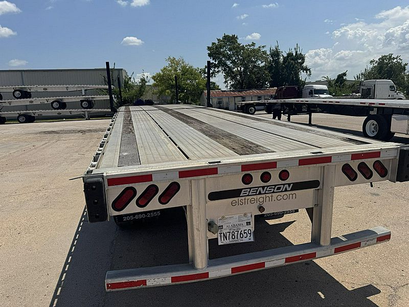 2015 Benson Flatbed
