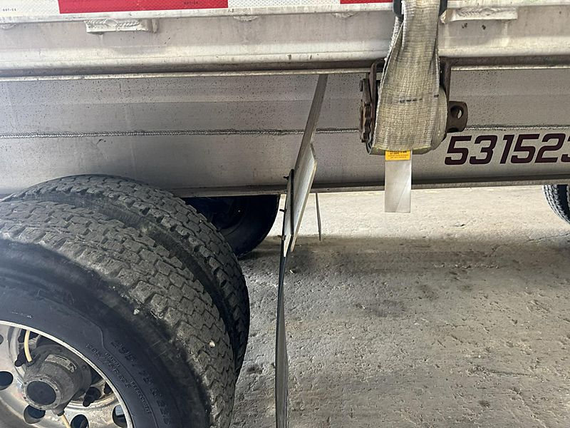 2015 Benson Flatbed