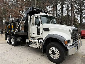 2027 Mack GR64F