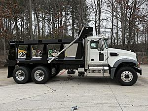 2027 Mack GR64F
