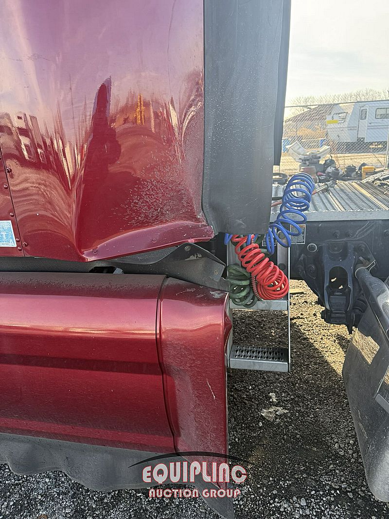 2018 Peterbilt 579