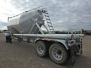 2020 Southern Weld 1000 cu.ft. - Pneumatic | Dry Bulk Tank Trailer