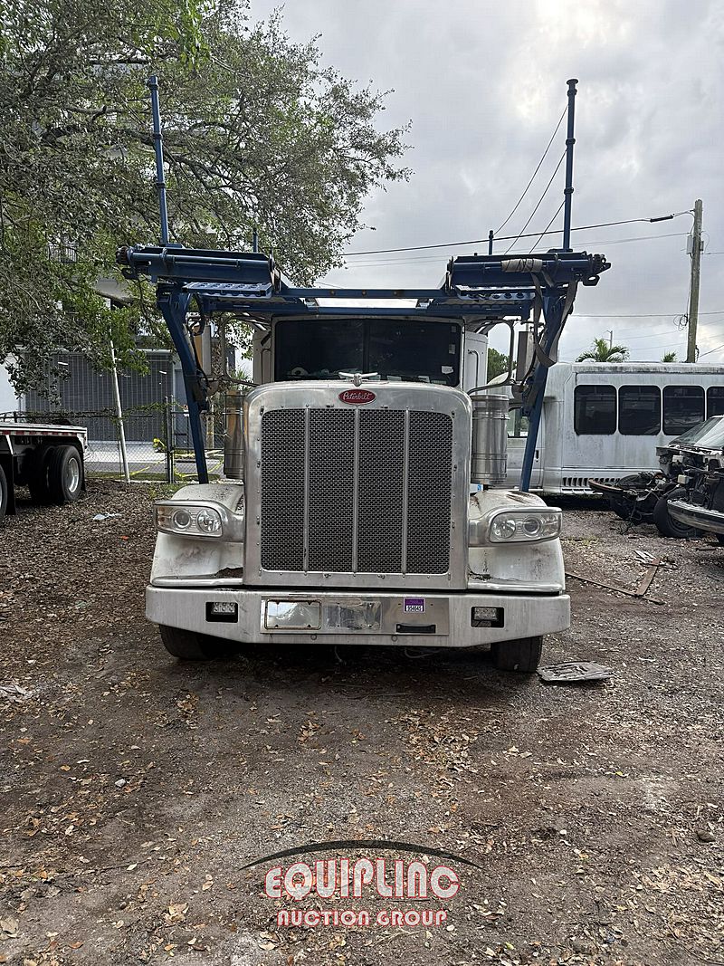2014 Peterbilt 388
