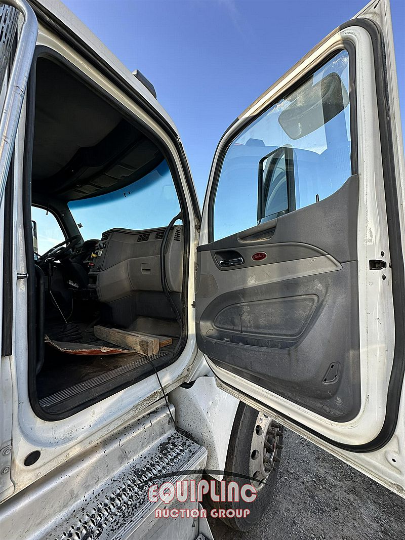 2016 Peterbilt 579