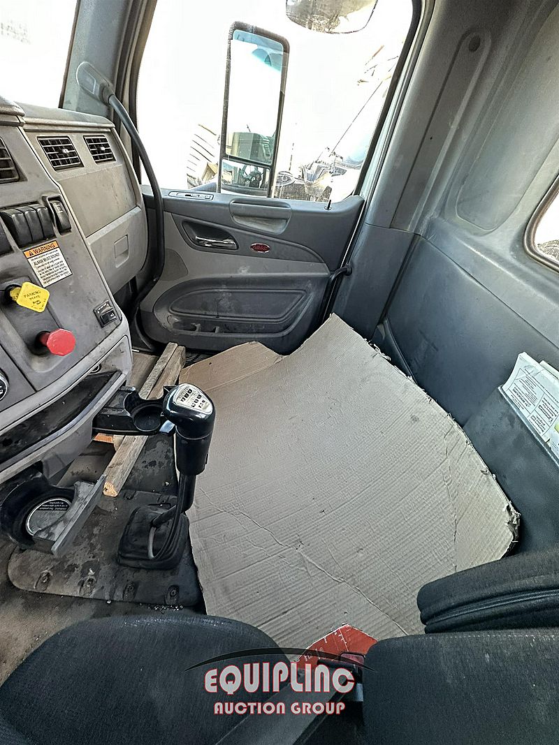 2016 Peterbilt 579