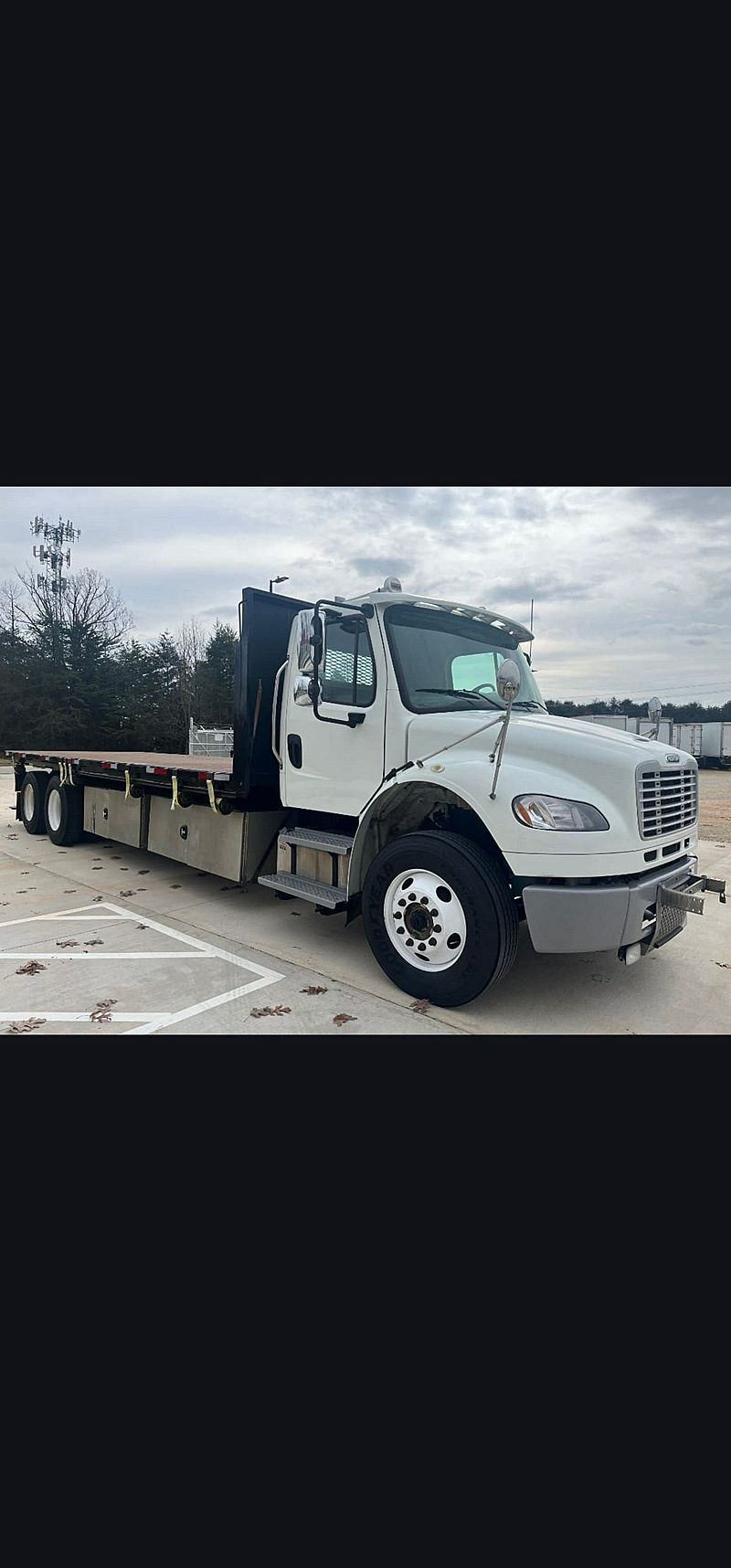 2020 Freightliner M2 106