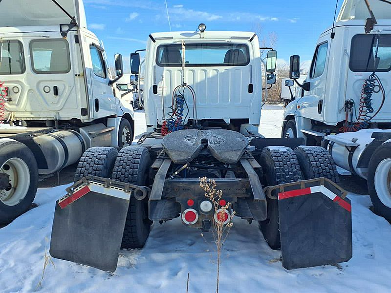 2019 Freightliner M2 112