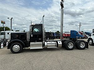 2027 Peterbilt 589