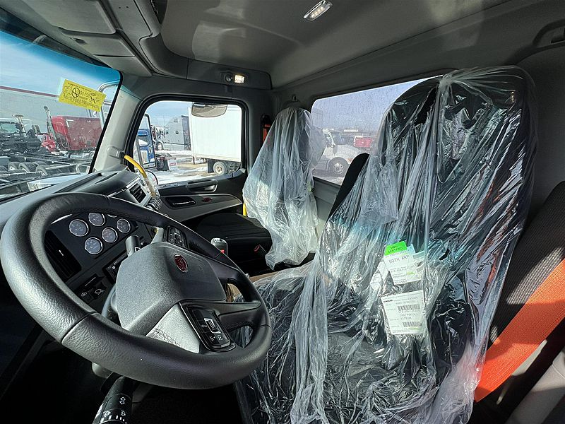 2027 Peterbilt 589