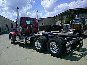 2027 Peterbilt 567