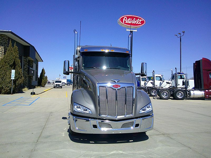 2027 Peterbilt 579 For Sale | 72