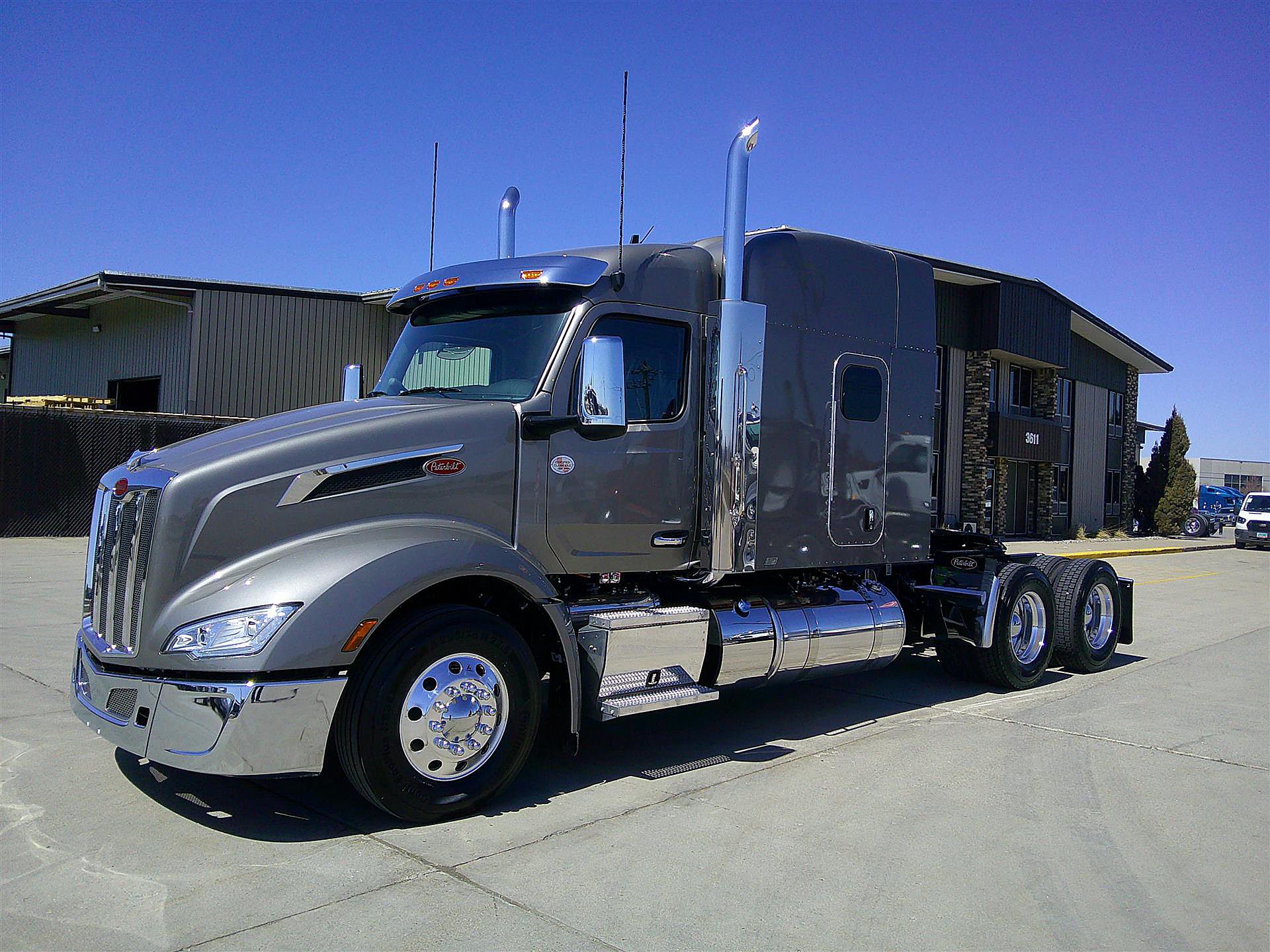 2027 Peterbilt 579 For Sale | 72