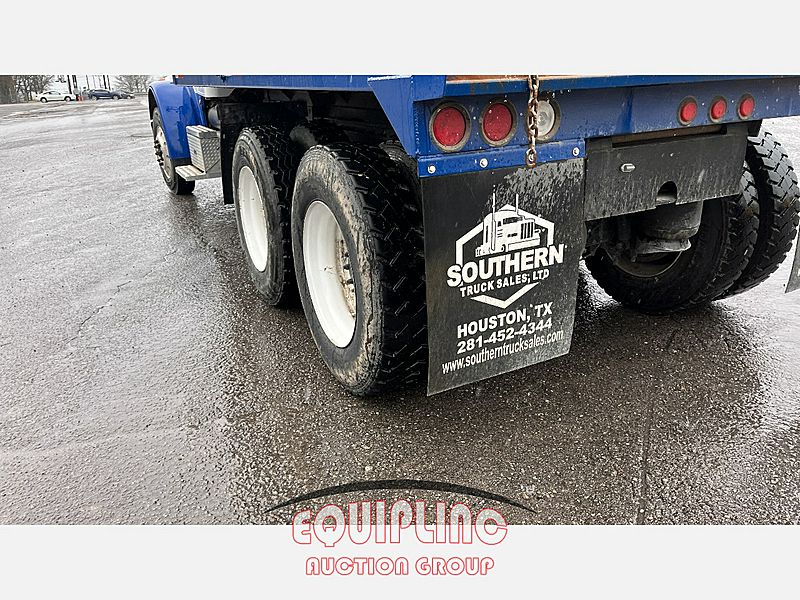2016 Peterbilt 365
