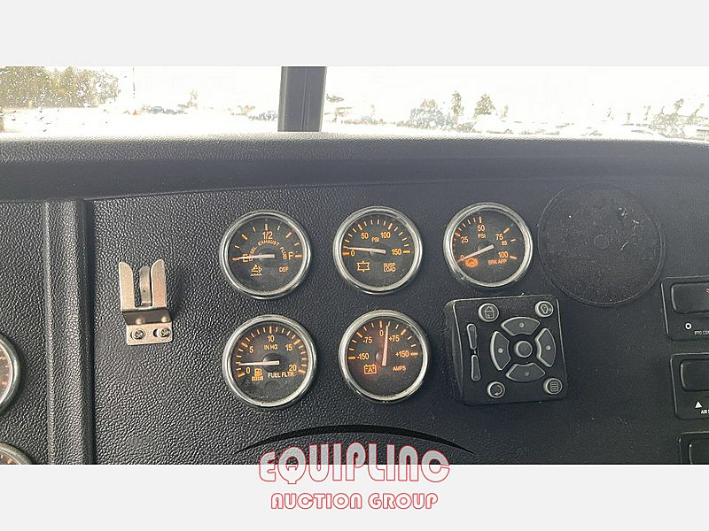 2016 Peterbilt 365