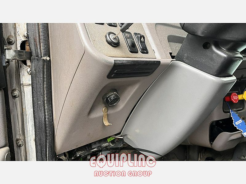 2016 Peterbilt 365