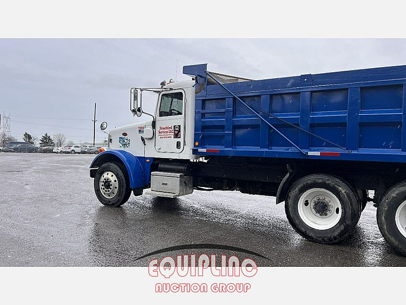 2016 Peterbilt 365